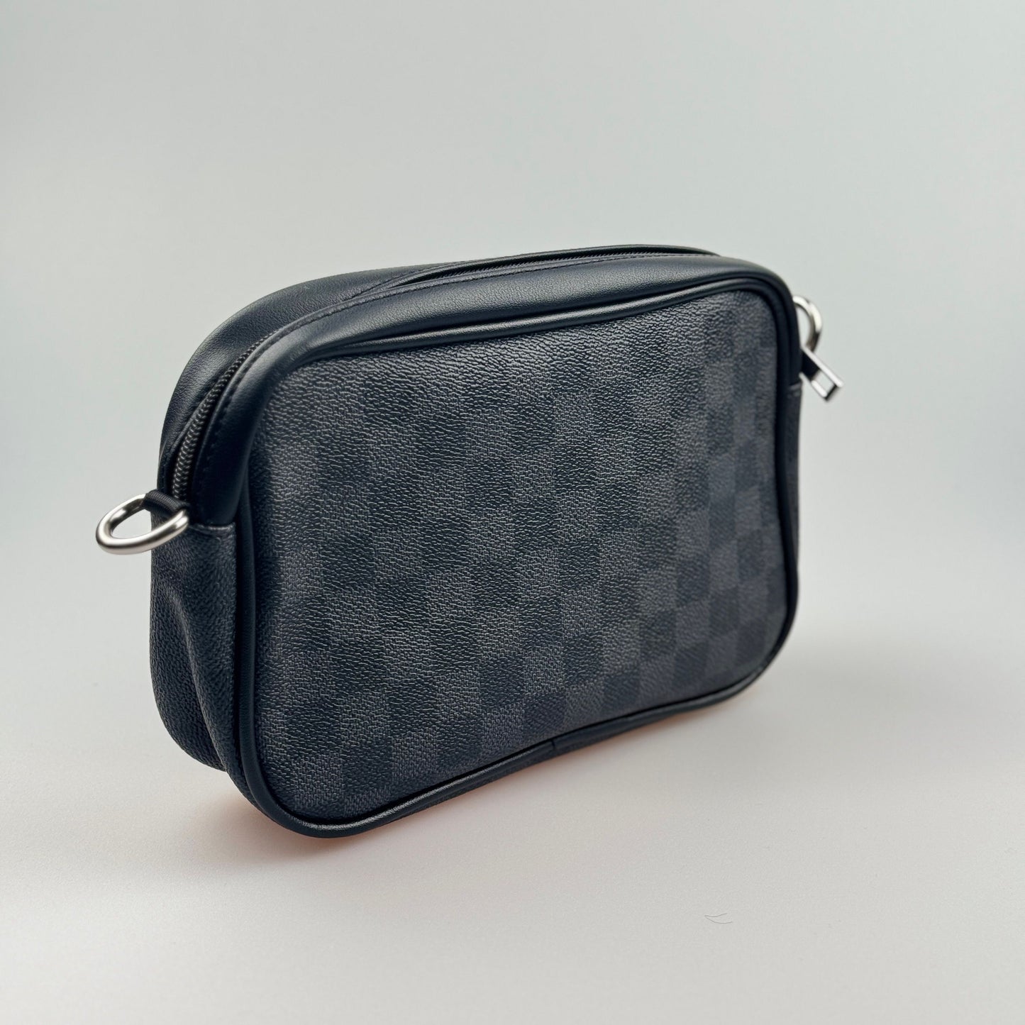 Bolsa Crossbody Masculina Xadrez com Bolsa Extra