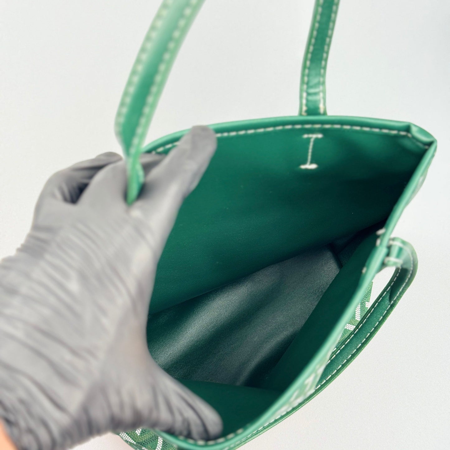 Mala Tote em Textura Geométrica – Estilo Moderno com Interior Amplo