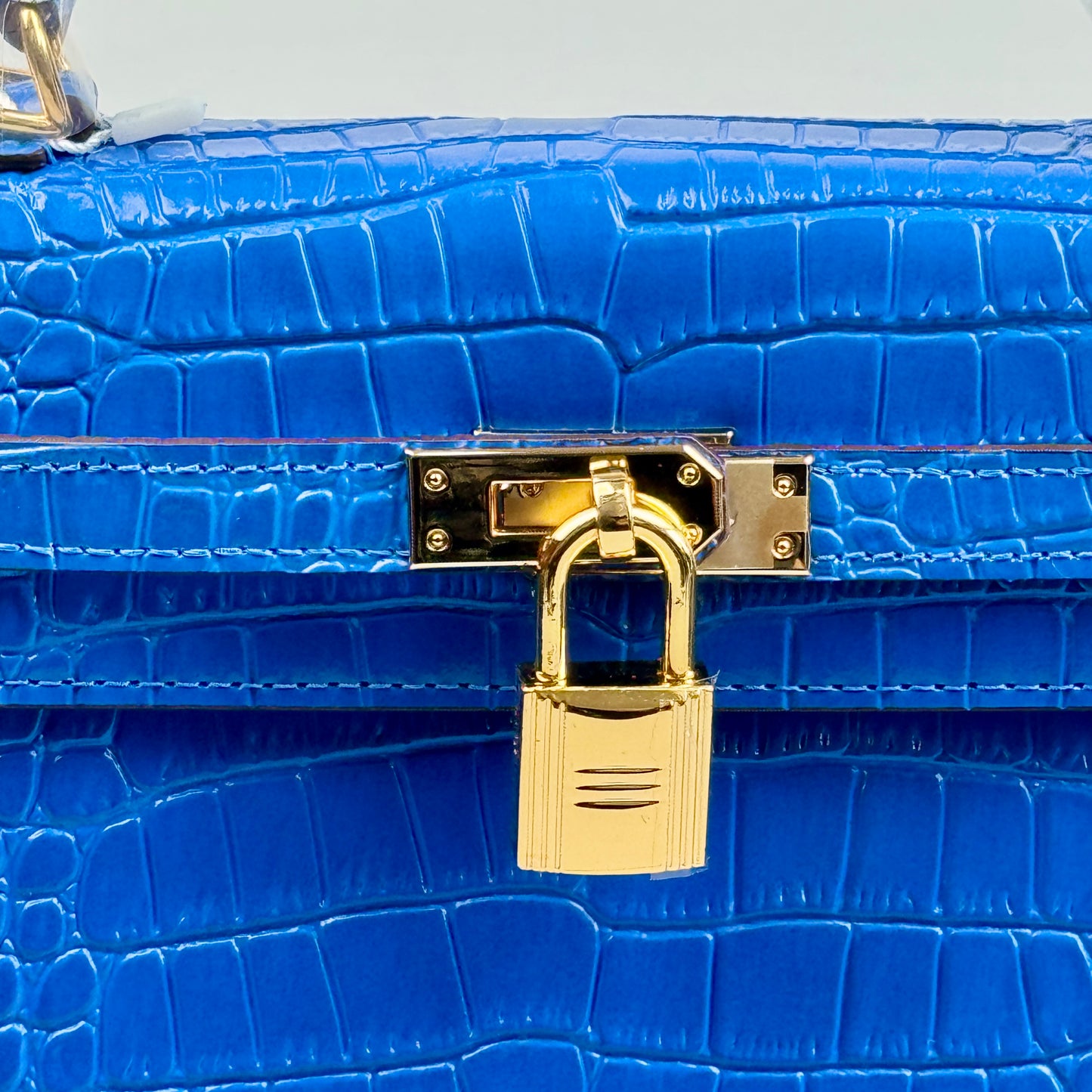 Mala estilo Kelly em pele genuína - Textura Croco