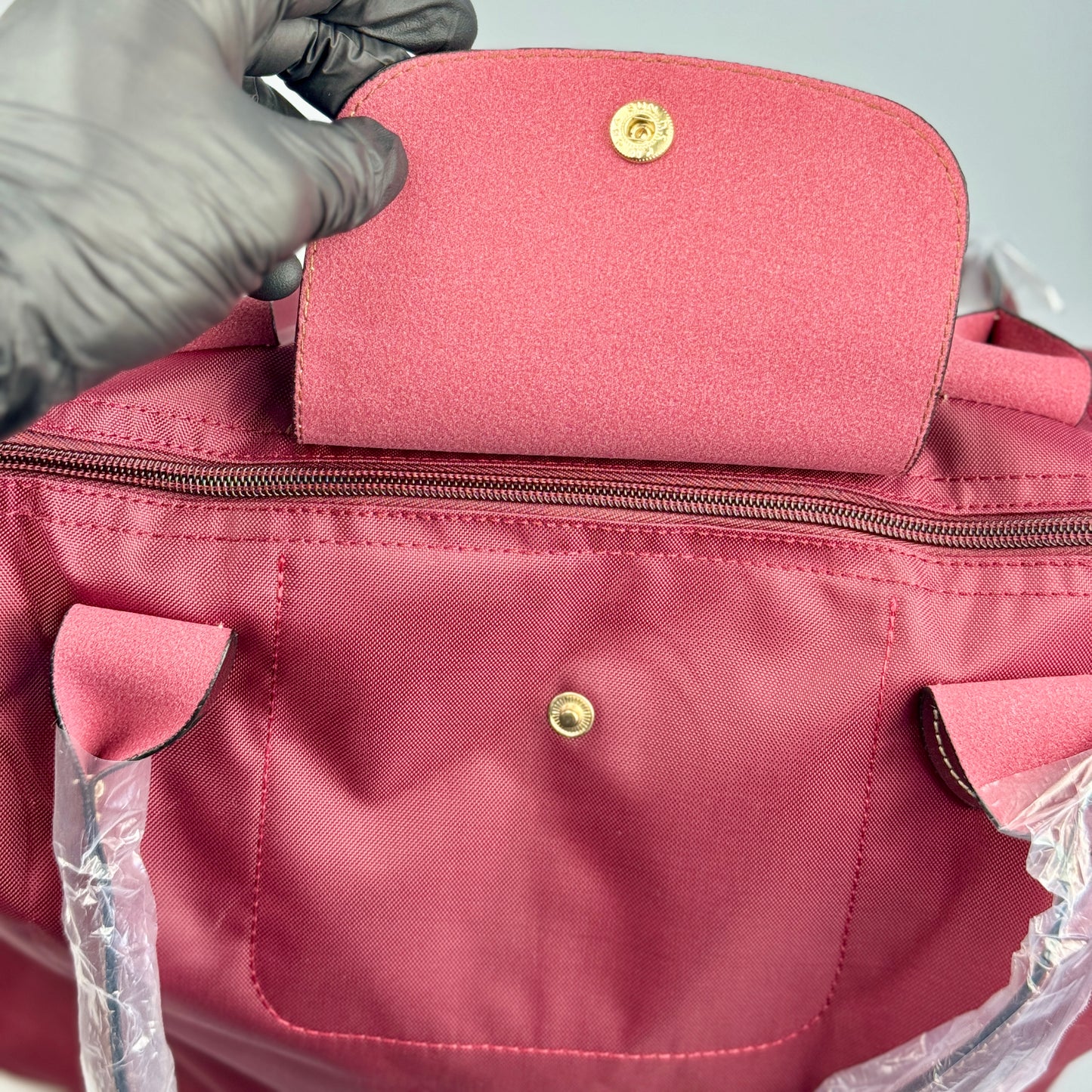 Mala Dobrável Parisienne – Nylon Resistente e Alças em Pele Sintética