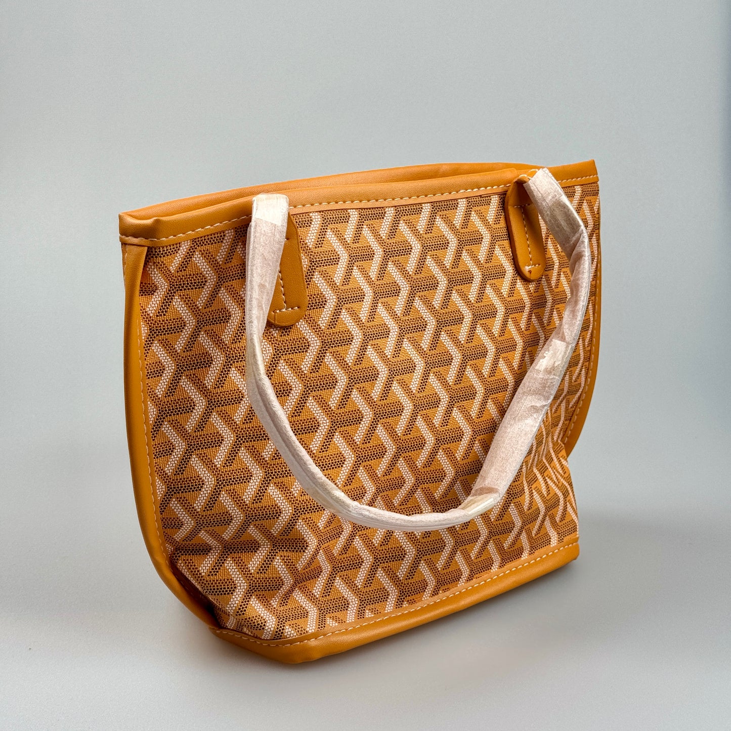 Mala Tote em Textura Geométrica – Estilo Moderno com Interior Amplo