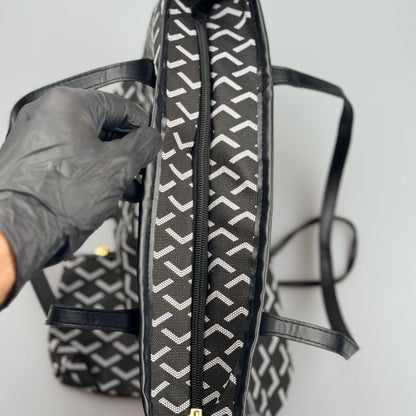 Bolsa Tote Estilo Geométrico com Bolsa Pequena