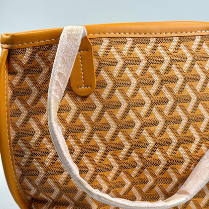 Mala Tote em Textura Geométrica – Estilo Moderno com Interior Amplo