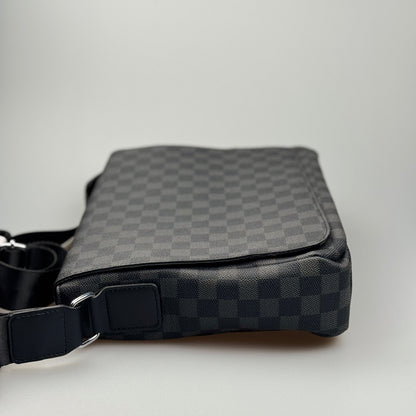 Bolsa Masculina Classic Messenger - Black Grid