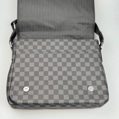 Bolsa Masculina Classic Messenger - Black Grid